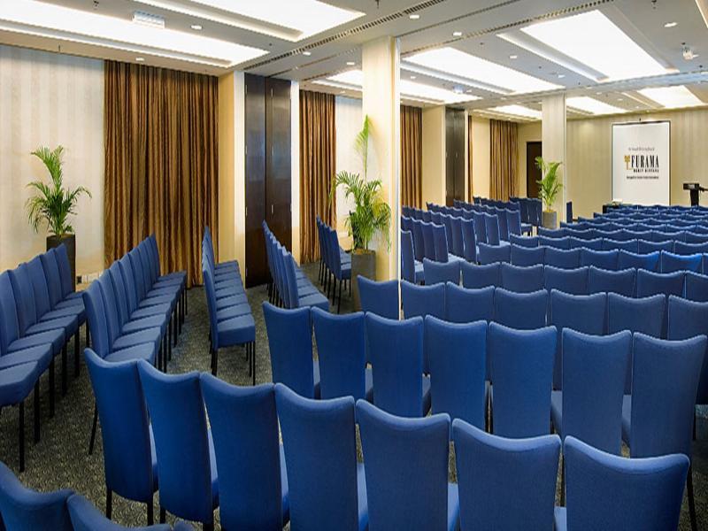 Furama Bukit Bintang, Hotel 4*